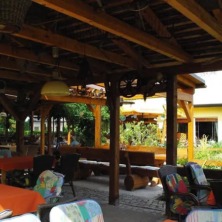 ホテル Heidekrug Dohma